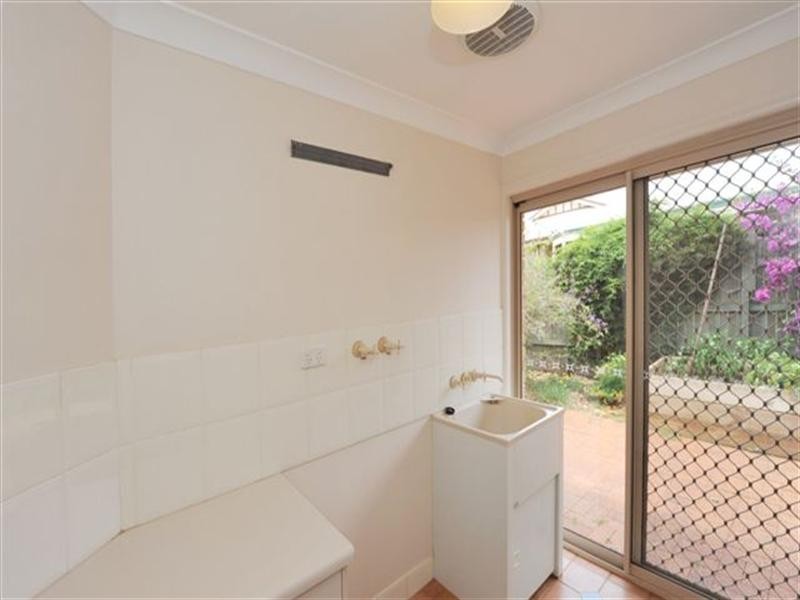 39 Dandelion Drive, Middle Ridge QLD 4350