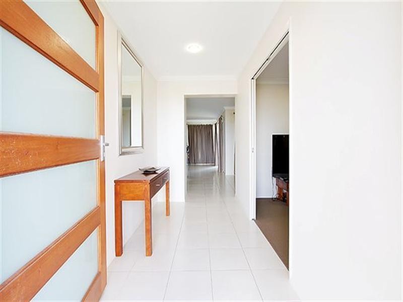 34 Sommariva Street, Westbrook QLD 4350