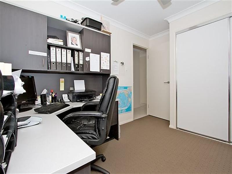 34 Sommariva Street, Westbrook QLD 4350