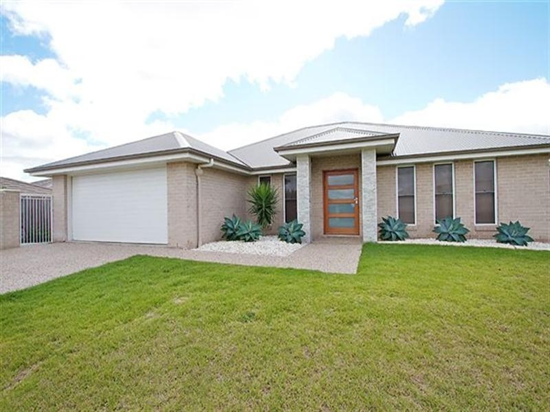 34 Sommariva Street, Westbrook QLD 4350