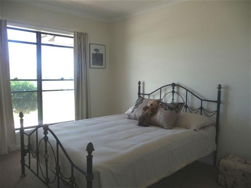 137 Main Street, Westbrook QLD 4350