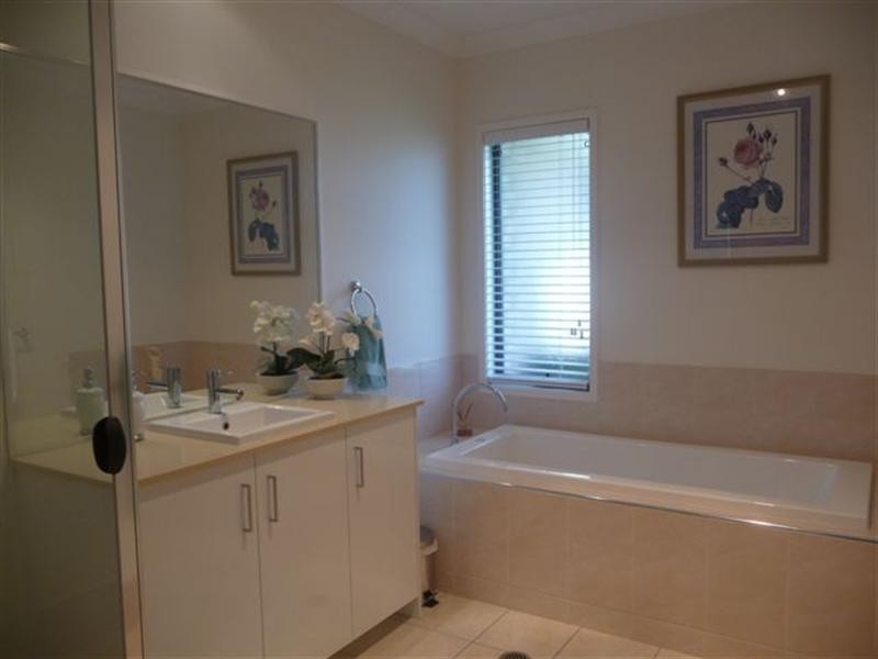 137 Main Street, Westbrook QLD 4350