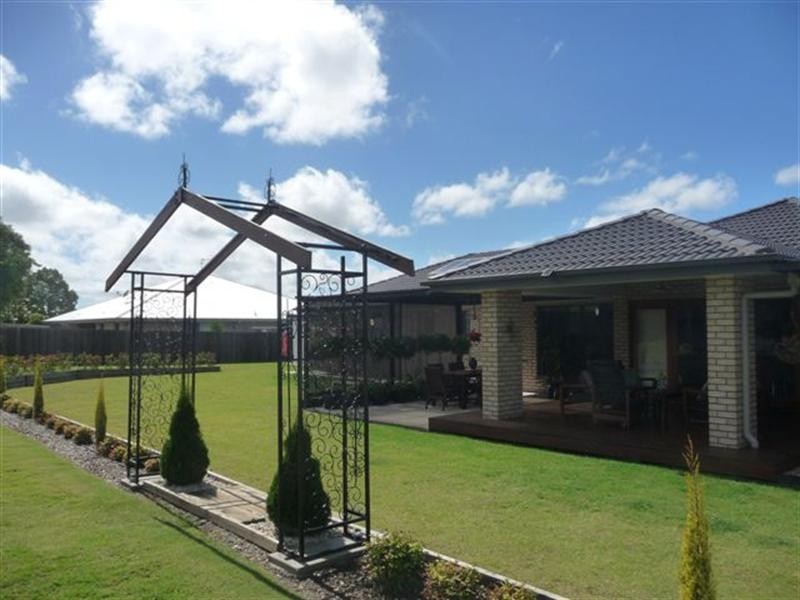 137 Main Street, Westbrook QLD 4350