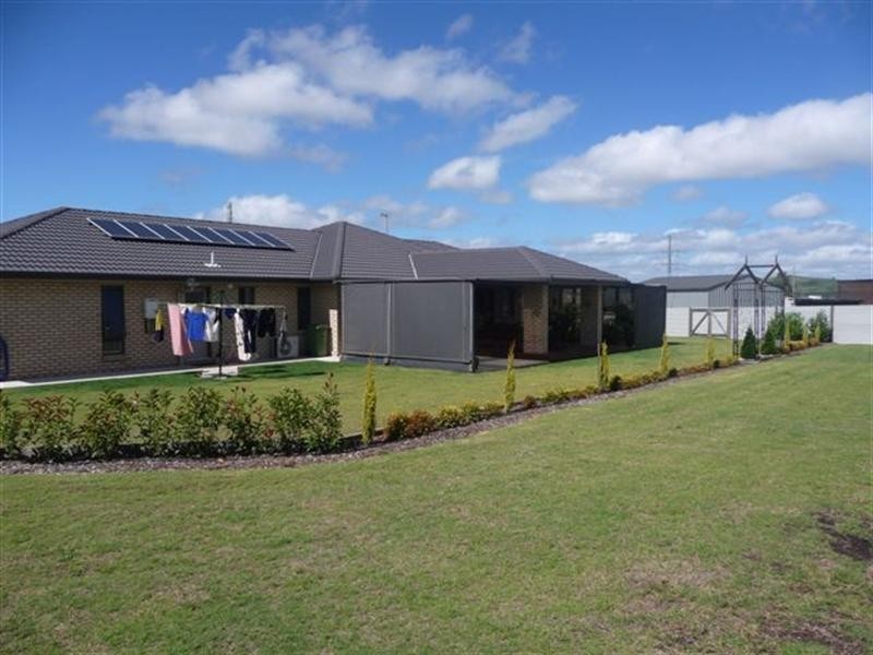 137 Main Street, Westbrook QLD 4350