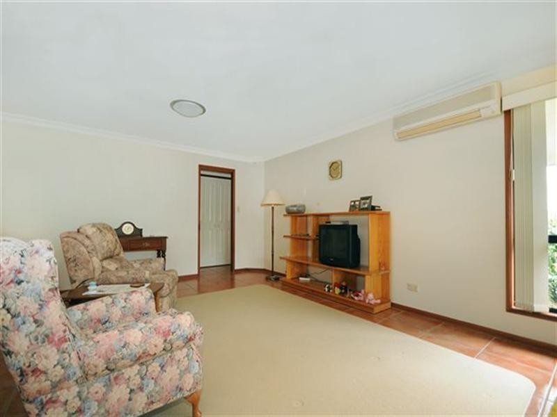 14 Weis Crescent, Middle Ridge QLD 4350