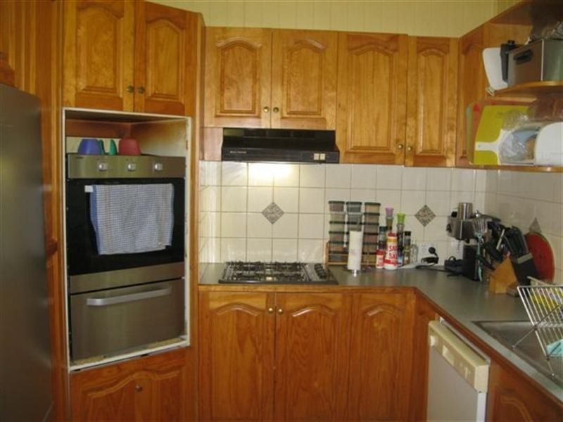 1a Curzon Street, Mount Lofty QLD 4350