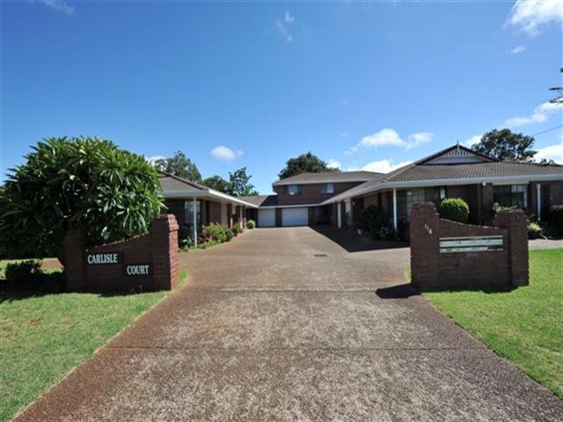 Unit 2/11c Gatfield Street, Newtown QLD 4350