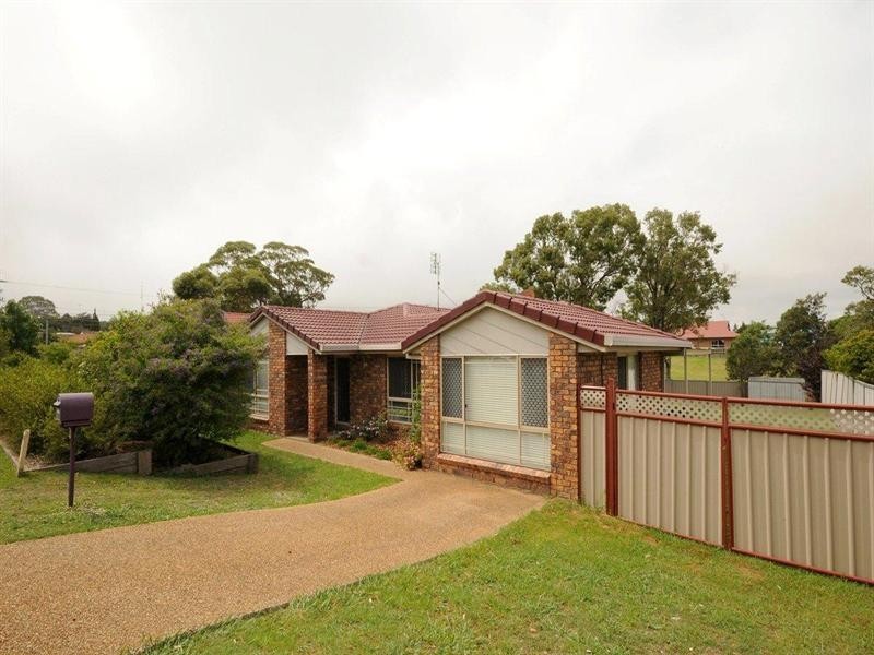 6 Hargrave Street, Wilsonton QLD 4350