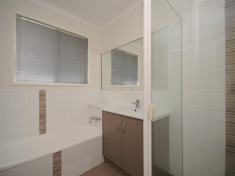 6 Hargrave Street, Wilsonton QLD 4350