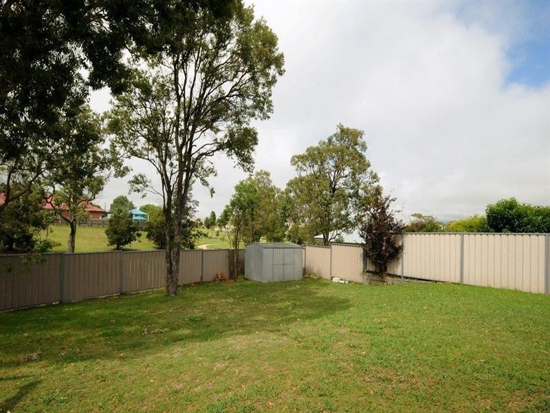 6 Hargrave Street, Wilsonton QLD 4350