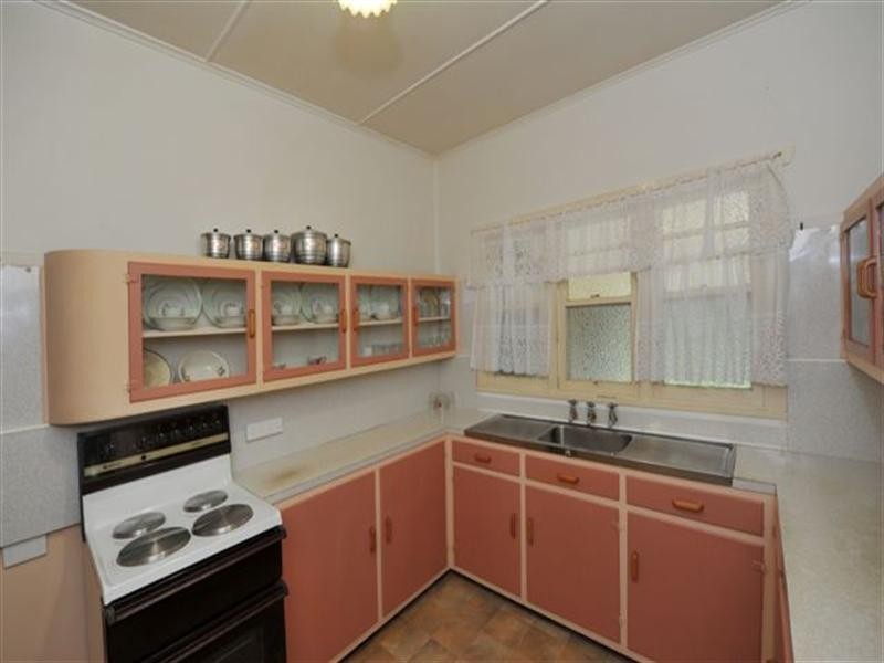 35 Perth Street, Rangeville QLD 4350