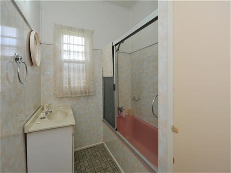 35 Perth Street, Rangeville QLD 4350