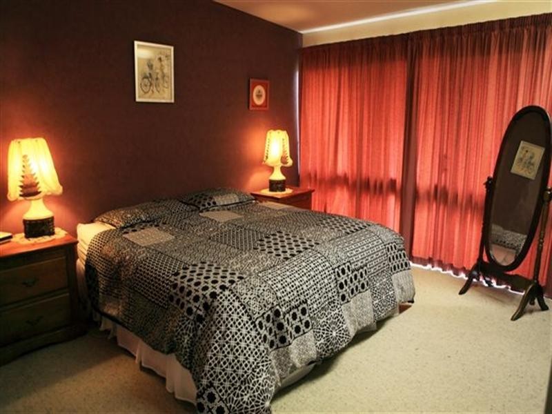 17 Barrymount Crescent, Mount Lofty QLD 4350