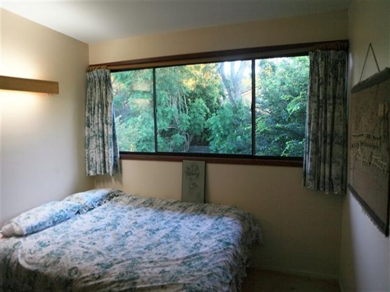 17 Barrymount Crescent, Mount Lofty QLD 4350