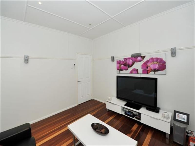 67 Llewellyn Street, Centenary Heights QLD 4350