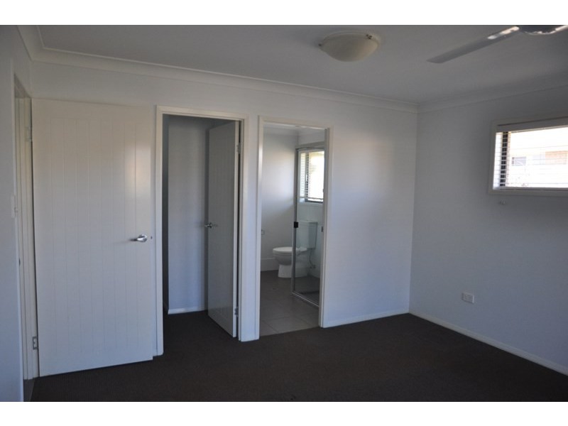 10 Quail Court, Highfields QLD 4352