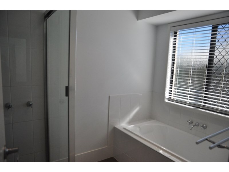 10 Quail Court, Highfields QLD 4352