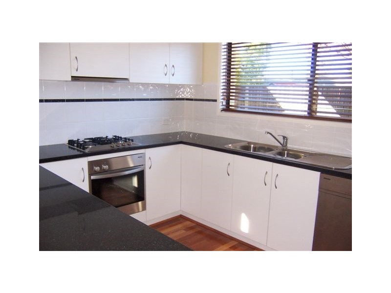 4/224 Herries Street, Toowoomba QLD 4350