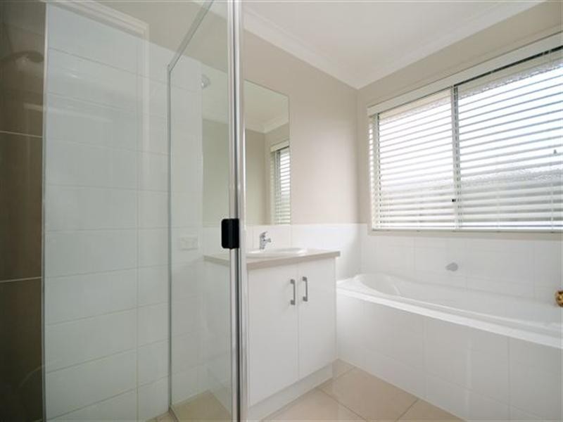 3 Neiwand Street, Kearneys Spring QLD 4350