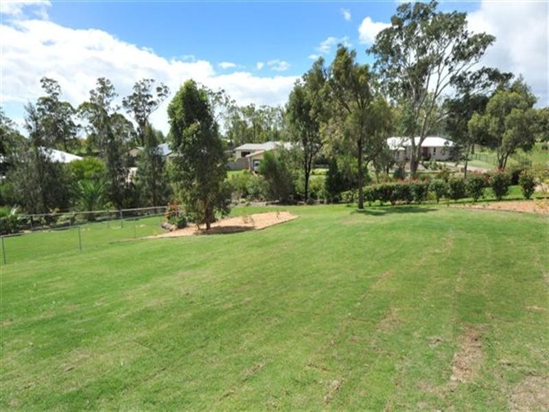 20 Trevean Drive, Highfields QLD 4352