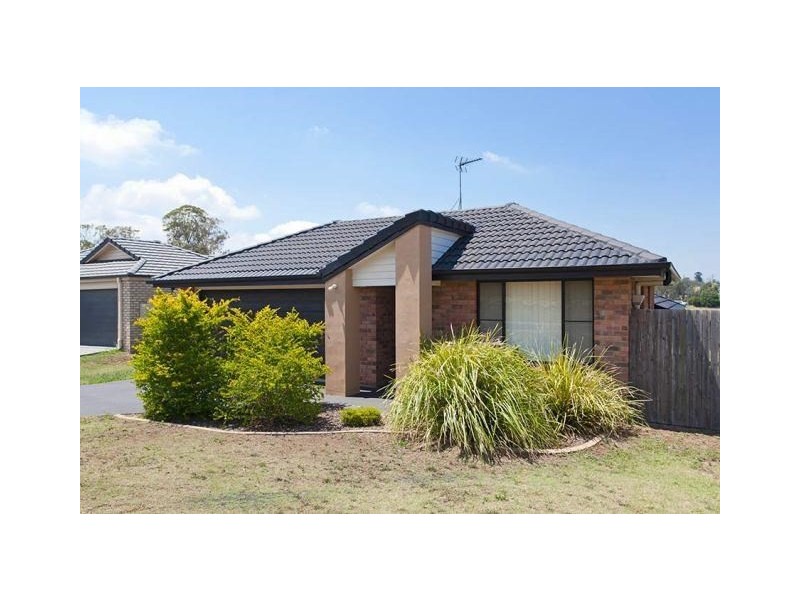 2 Moorina Drive, Harristown QLD 4350