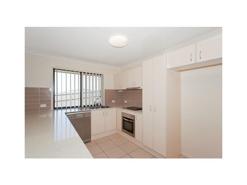 2 Moorina Drive, Harristown QLD 4350