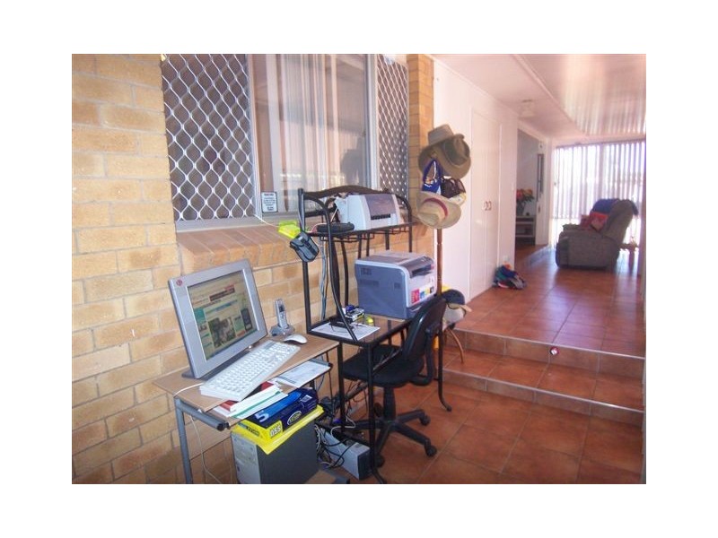 2 Englart Street, Wilsonton QLD 4350