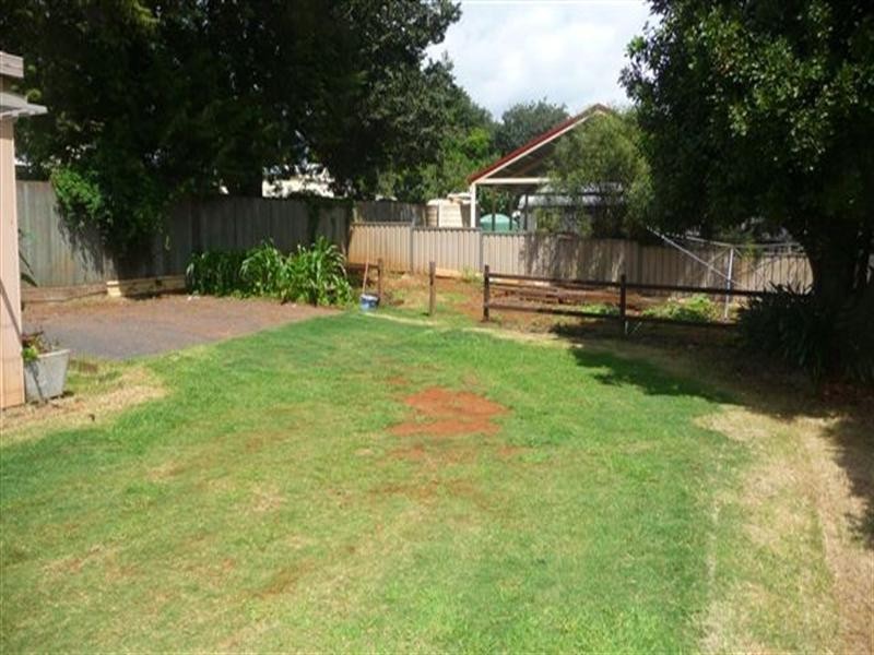 232 South Street, South Toowoomba QLD 4350