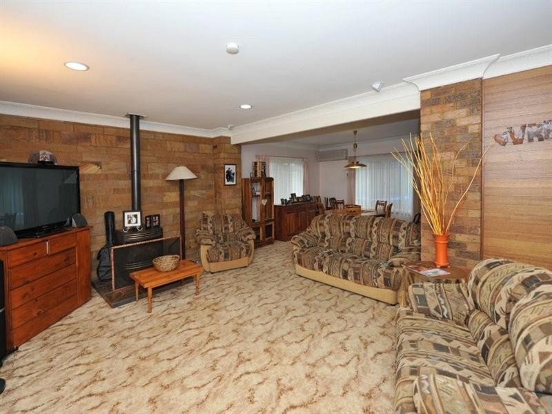 16 Wirreanda Drive, Rangeville QLD 4350