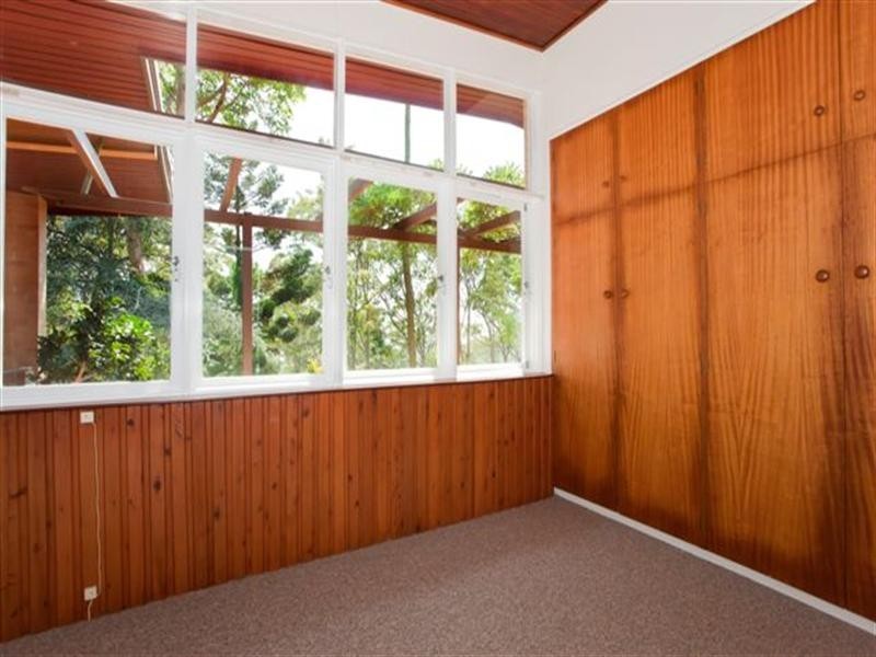 1 Jellicoe Street, Mount Lofty QLD 4350