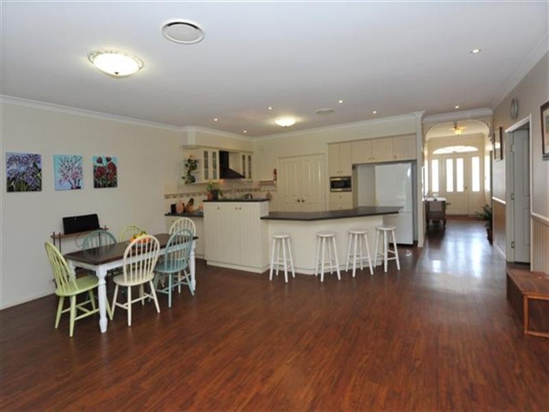 10 Schulz Court, Highfields QLD 4352