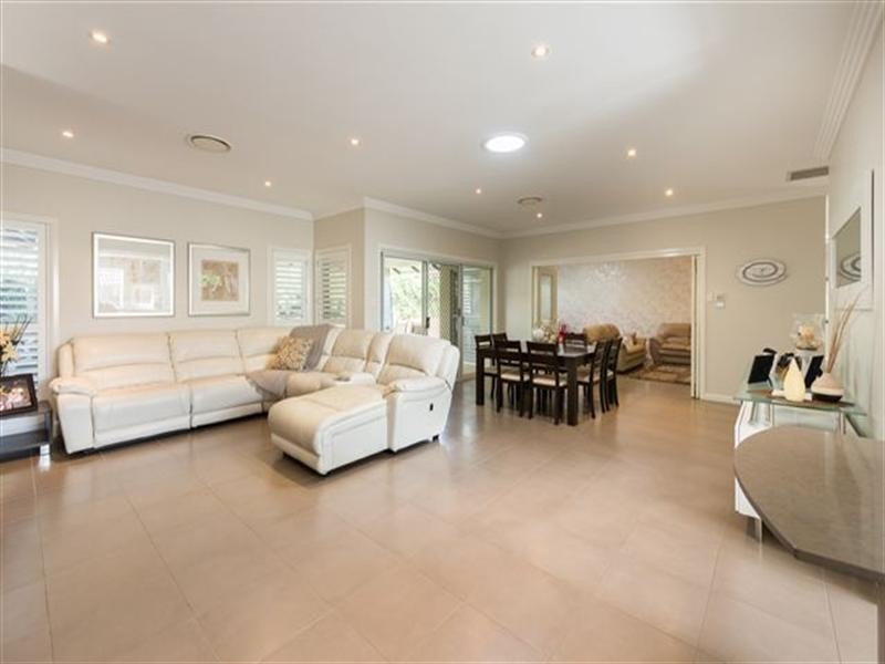 18 Currawong Street, Rangeville QLD 4350