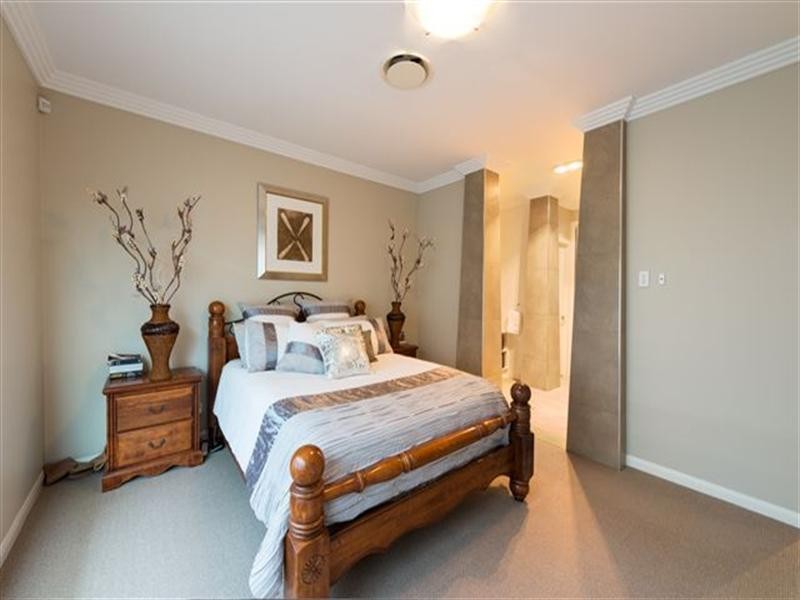 18 Currawong Street, Rangeville QLD 4350