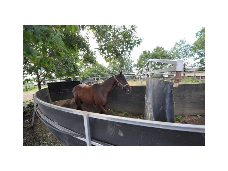 152 Macaulays Road, Westbrook QLD 4350