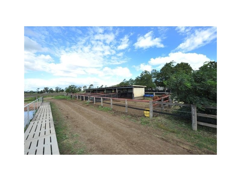 152 Macaulays Road, Westbrook QLD 4350
