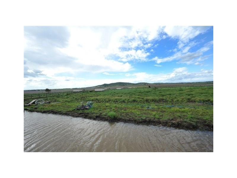 152 Macaulays Road, Westbrook QLD 4350