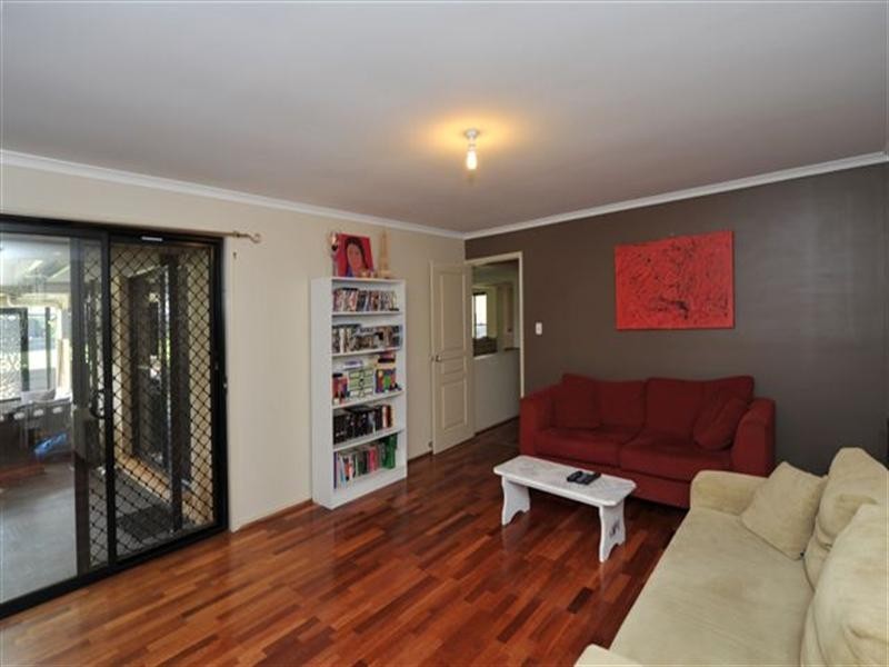 19 Ace Drive, Glenvale QLD 4350