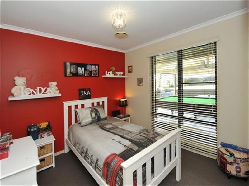 19 Ace Drive, Glenvale QLD 4350