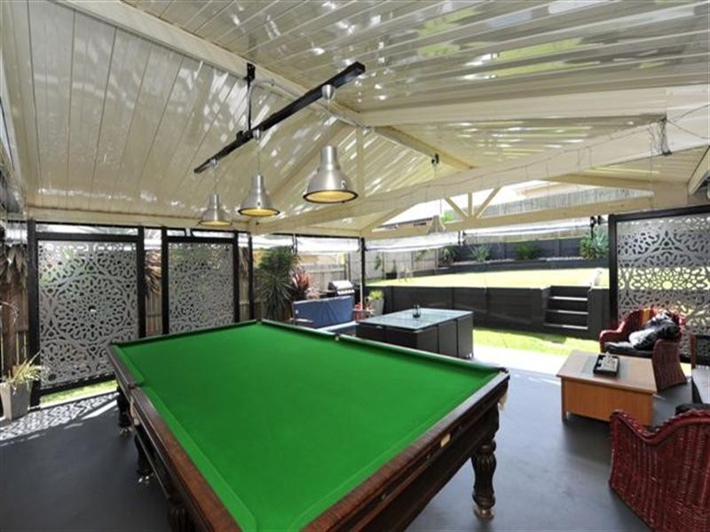 19 Ace Drive, Glenvale QLD 4350