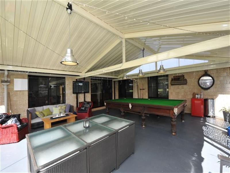 19 Ace Drive, Glenvale QLD 4350