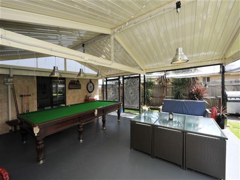 19 Ace Drive, Glenvale QLD 4350