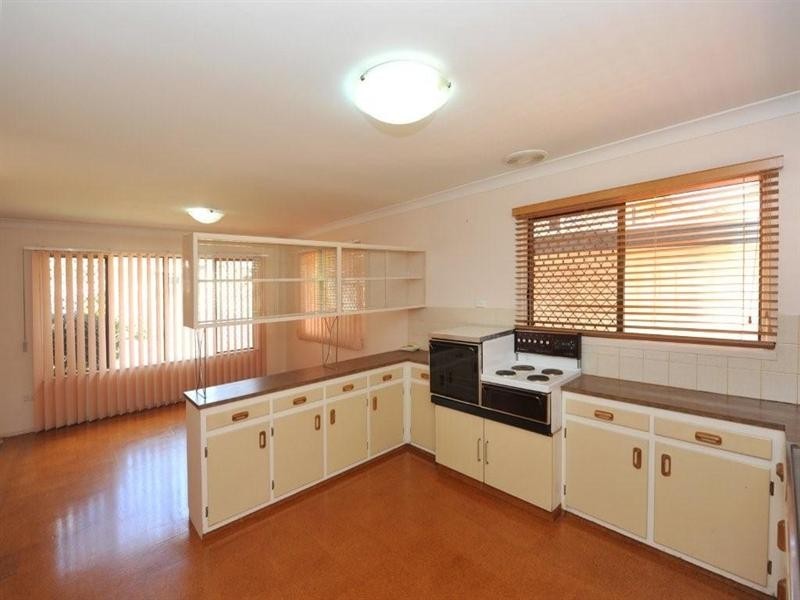 13 McNamara Street, Centenary Heights QLD 4350