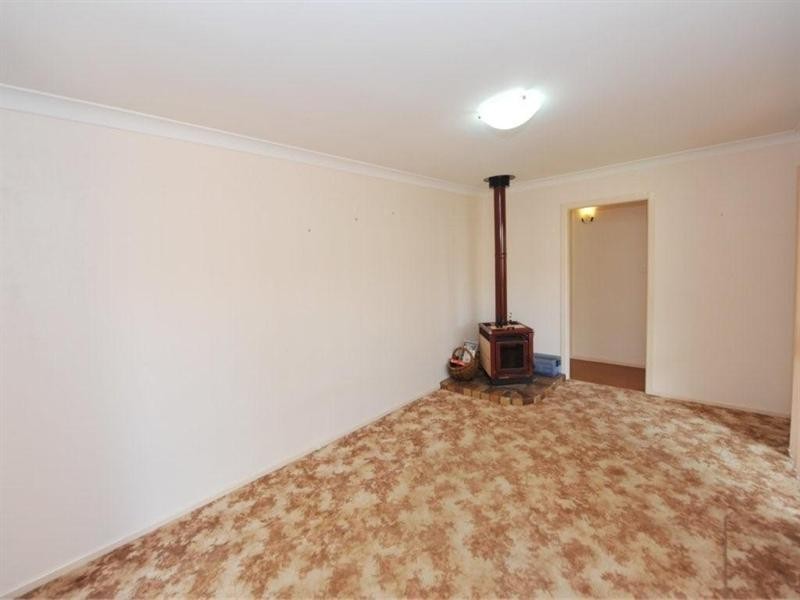 13 McNamara Street, Centenary Heights QLD 4350