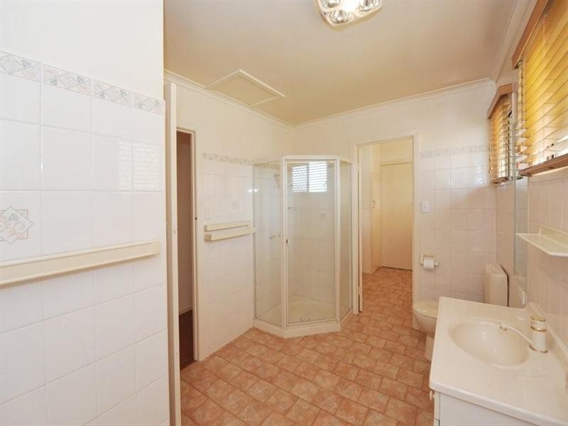 13 McNamara Street, Centenary Heights QLD 4350