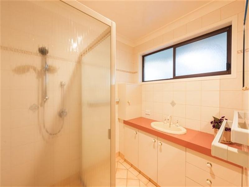 18 Hibiscus Drive, Centenary Heights QLD 4350