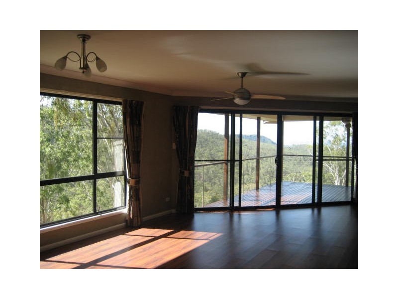 118-122 Flagstone Creek Road, Middle Ridge QLD 4350