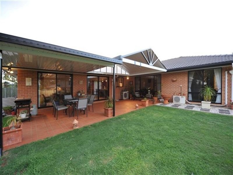 7 Manooka Crescent, Highfields QLD 4352