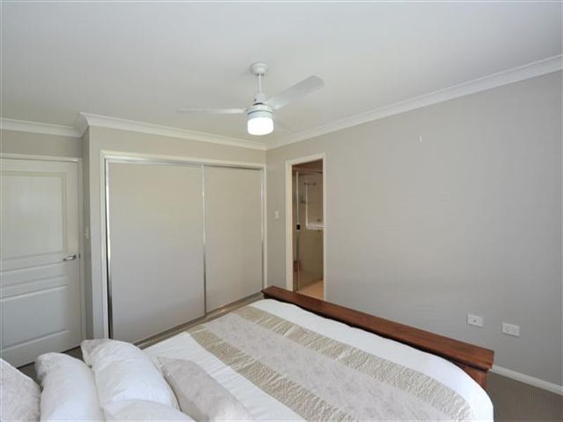 13 Kurrawa Crescent, Glenvale QLD 4350