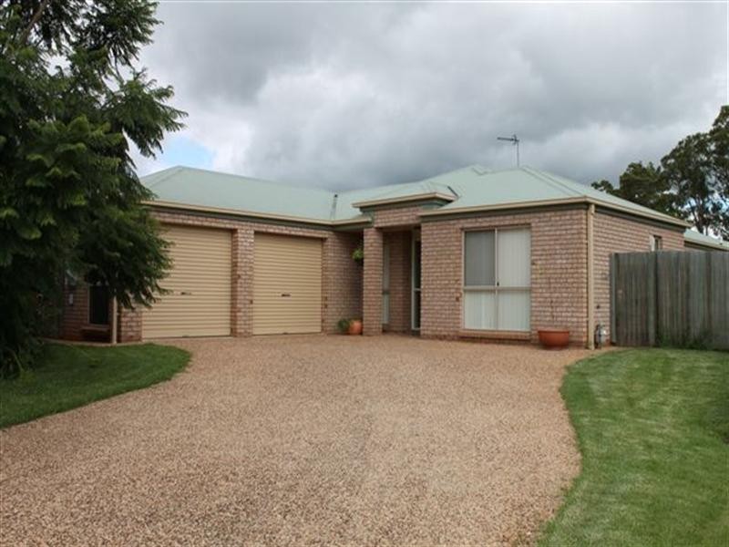 6 Deller Close, Middle Ridge QLD 4350