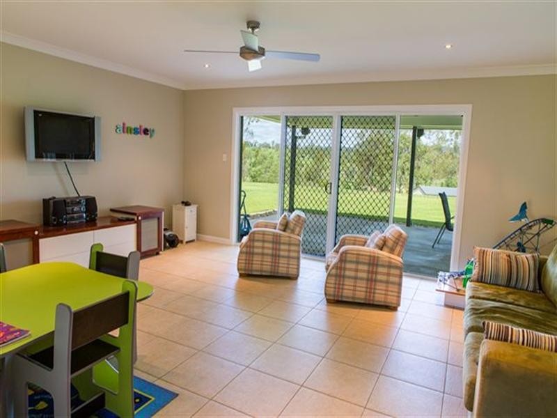 30 Foster Court, Winwill QLD 4347